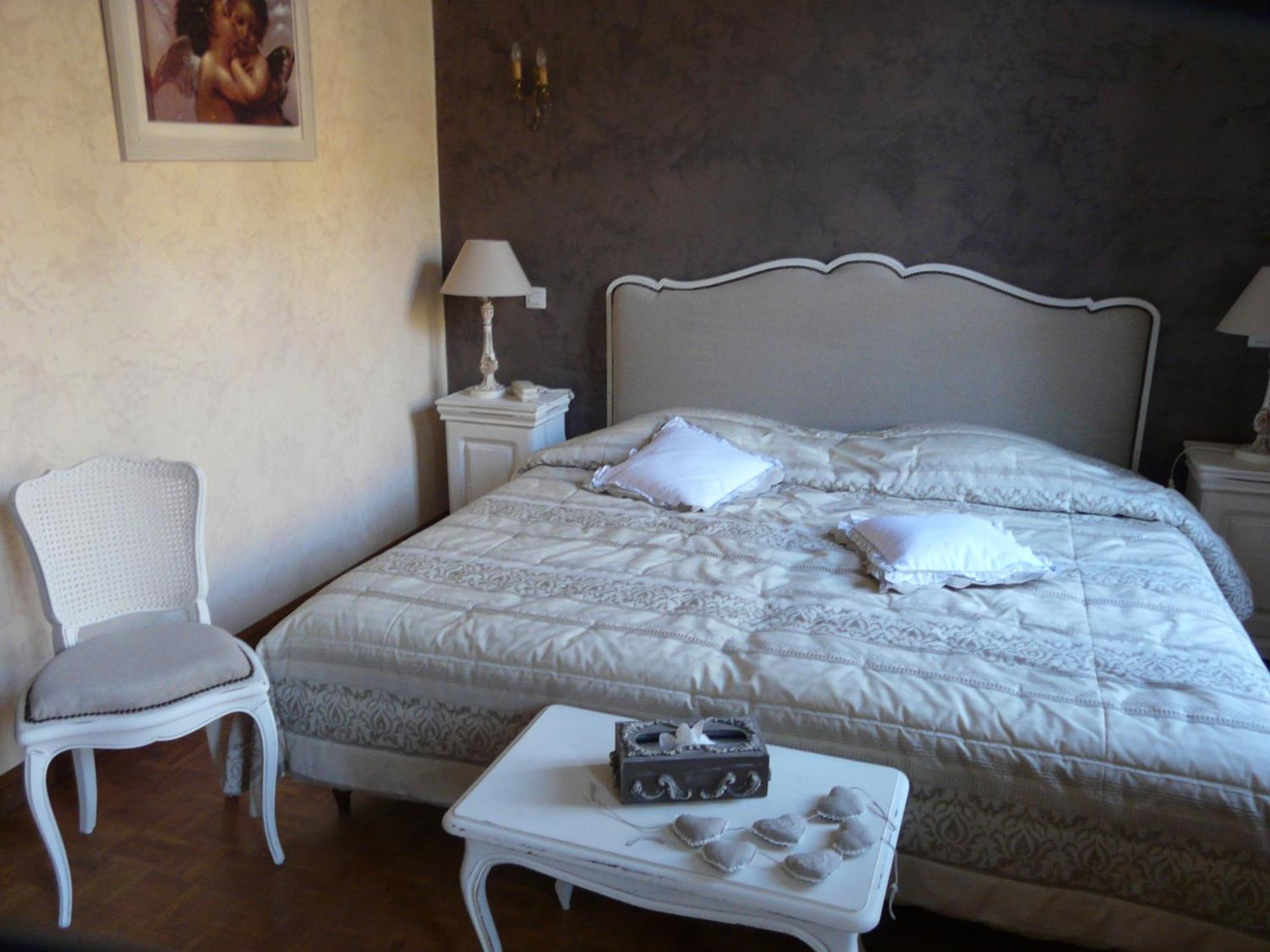 Logis Hostellerie Du Grand Duc Hotel Restaurant Gincla Buitenkant foto