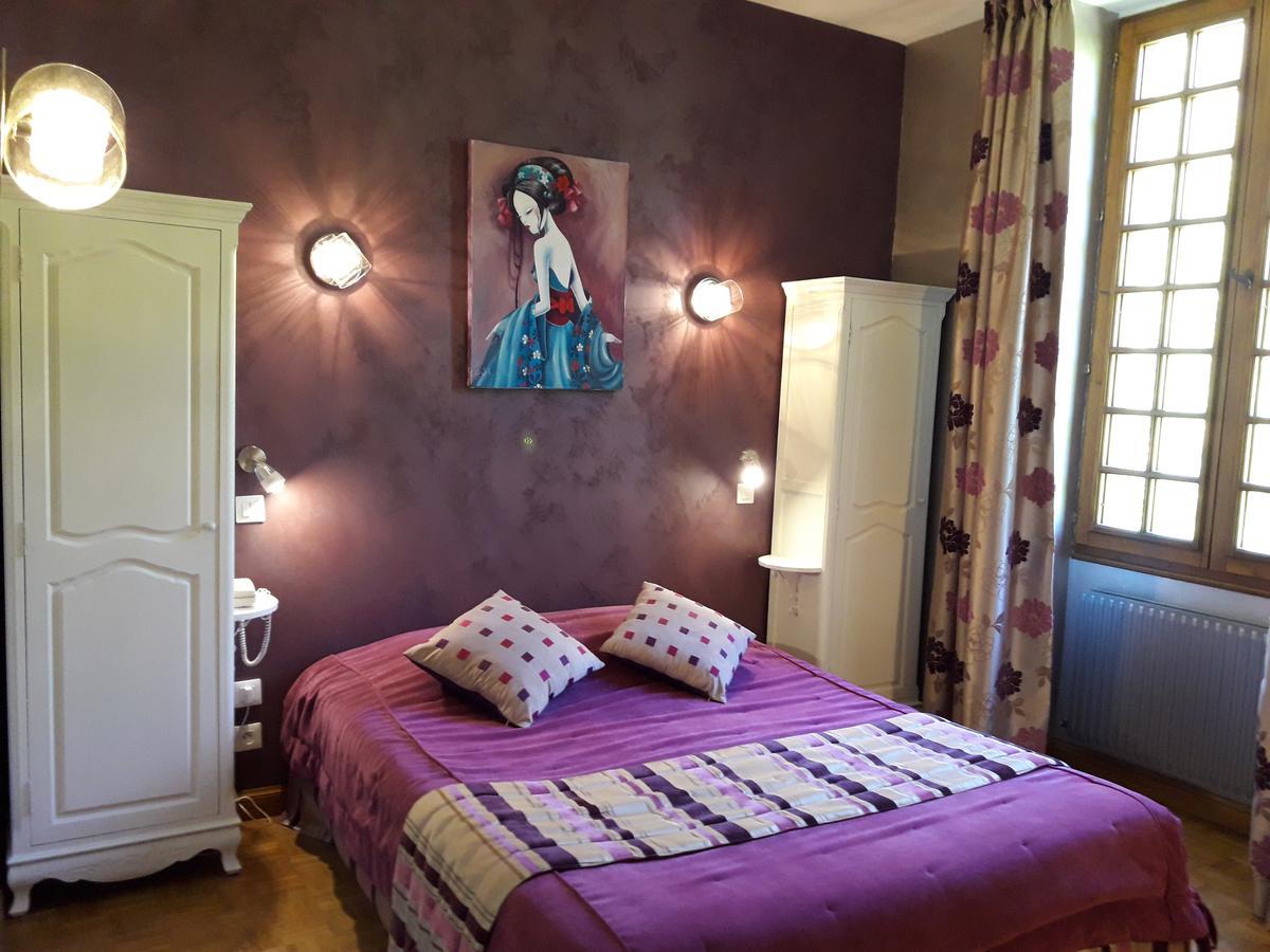 Logis Hostellerie Du Grand Duc Hotel Restaurant Gincla Buitenkant foto
